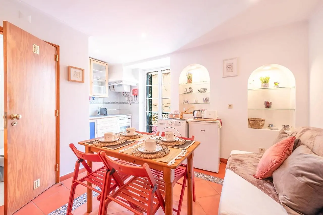 Guestready - Cozy Studio In Santos Apartman Lisboa